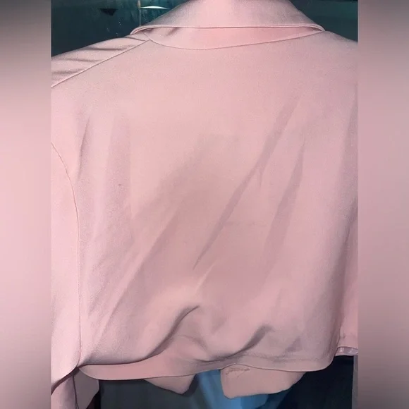 Boohoo pink cropped blazer button up - Picture 4 of 5